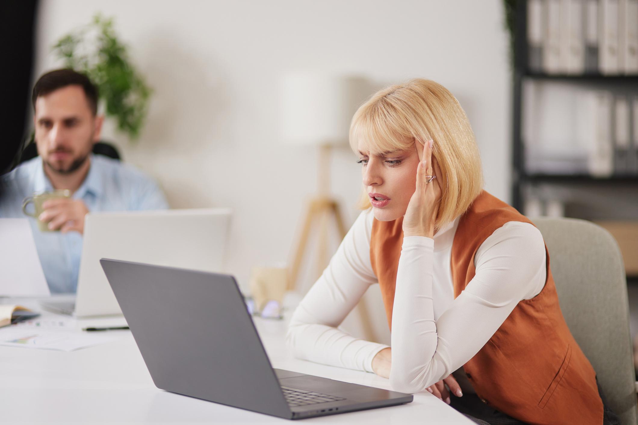 من بيتي - 1 - متى يجب على صاحب العمل الحر الحصول على راحة؟