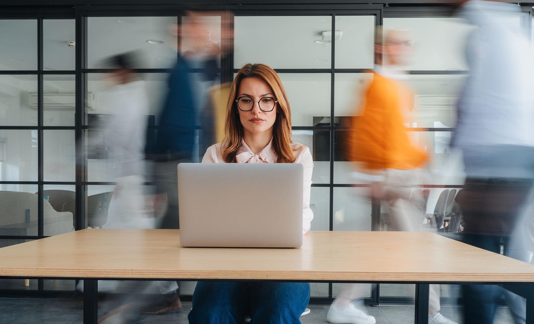 من بيتي - 3 - لماذا لا يناسب العمل الحر الجميع في 2026